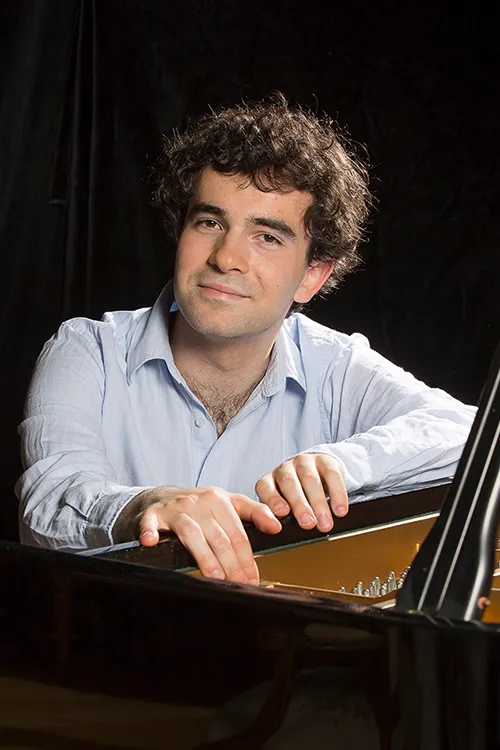 Der Pianist Ingmar Lazar